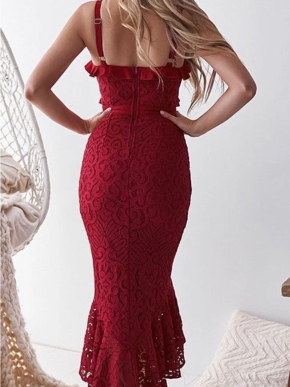 Elegant Red Lace Midi Dress with Ruffle Details - Picture 4 of 9
